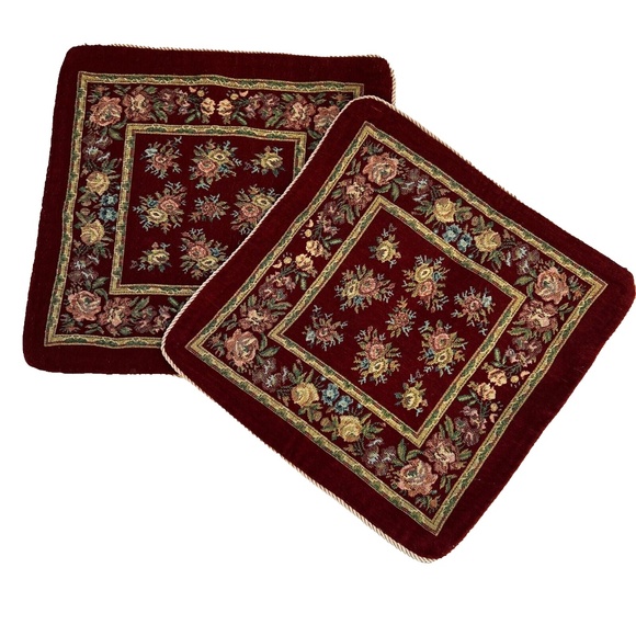 2 Red Brocade Pillow Cushion Covers Square 18 x 18 American Linen Polyester - Picture 1 of 7